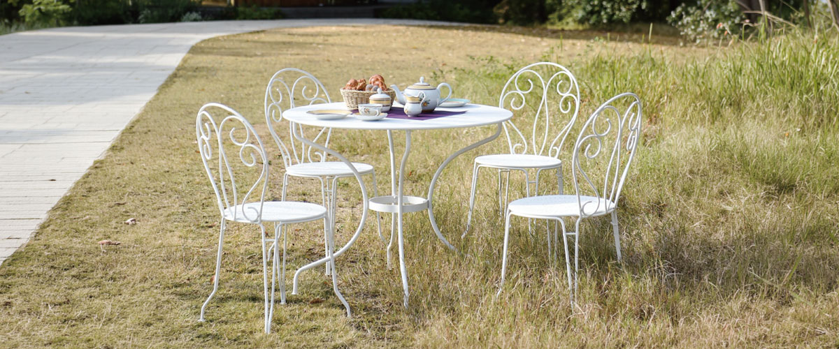 休日のガーデンカフェ