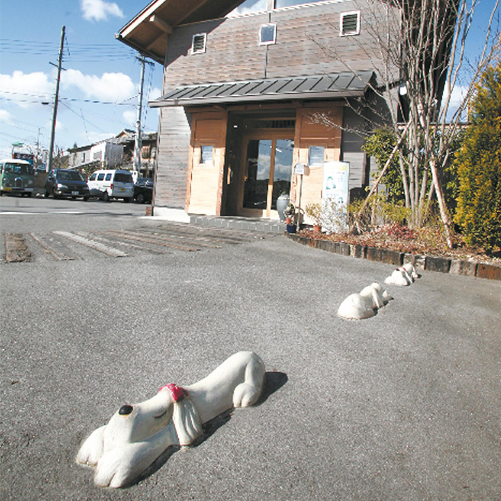 陶器の車止め「アニマルカーストッパー 2体セット」