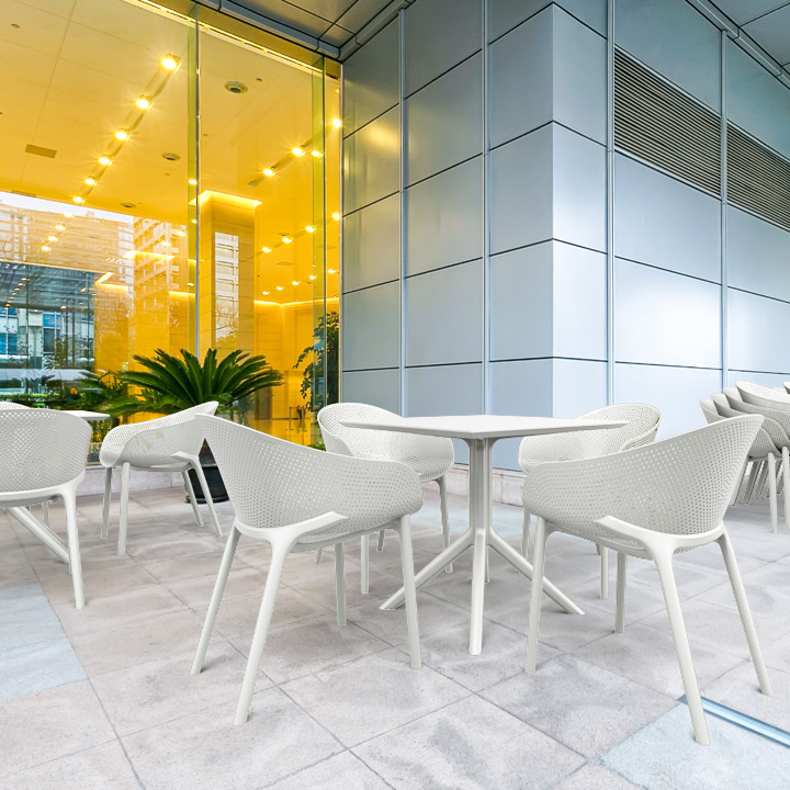 「SE スカイ プロ スタッキング アームチェア」