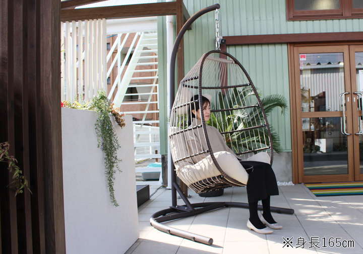 「折りたたみ式ガーデン TANFLY ハンギングチェア」クッション付き