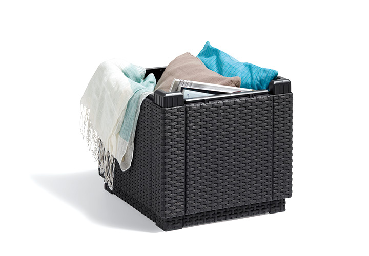 樹脂製収納BOX「ケター （KETER） キューブ（CUBE）」