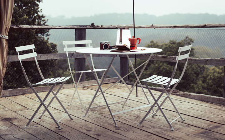 屋外用テーブル「Fermob ビストロ ラウンドテーブル96H」