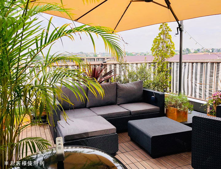 「ケター （KETER） サルタ 3人掛けガーデンソファー・シングルソファ・オットマン・テーブル 4点セット」