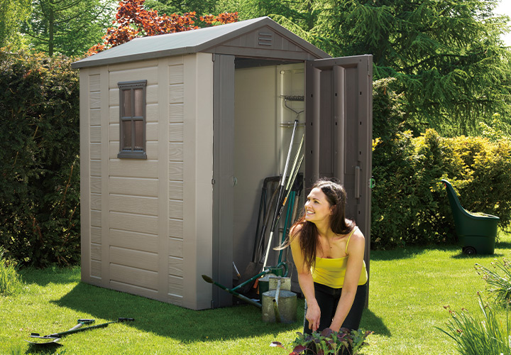樹脂製木調物置「ケター （KETER） ファクター ガーデンシェッド 4×6 （FACTOR 4×6）」