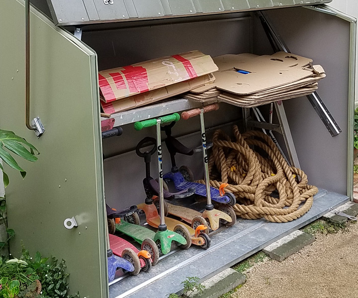 屋外物置 「メタルシェッド 自転車倉庫 TM3 ツートーン（大型・中型）」