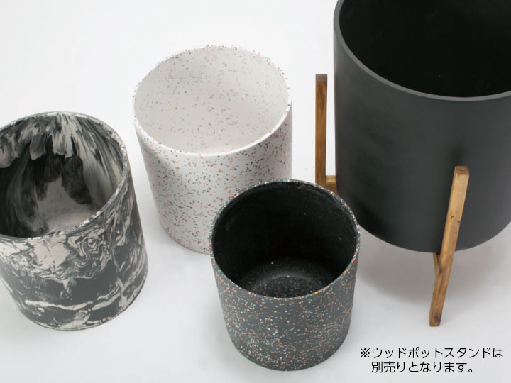 「プラニッタナ（Planeterna） シリンダー 鉢カバー」 直径26cm 高さ26cm 8L（9号鉢相当）
マーブル/スパークルホワイト/スパークルブラック