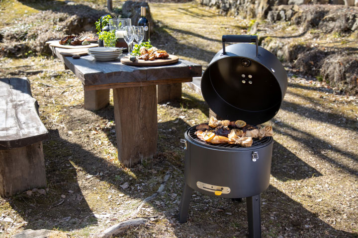 BBQグリル「ボレッティ（BORETTI）トネロ（TONELLO）」