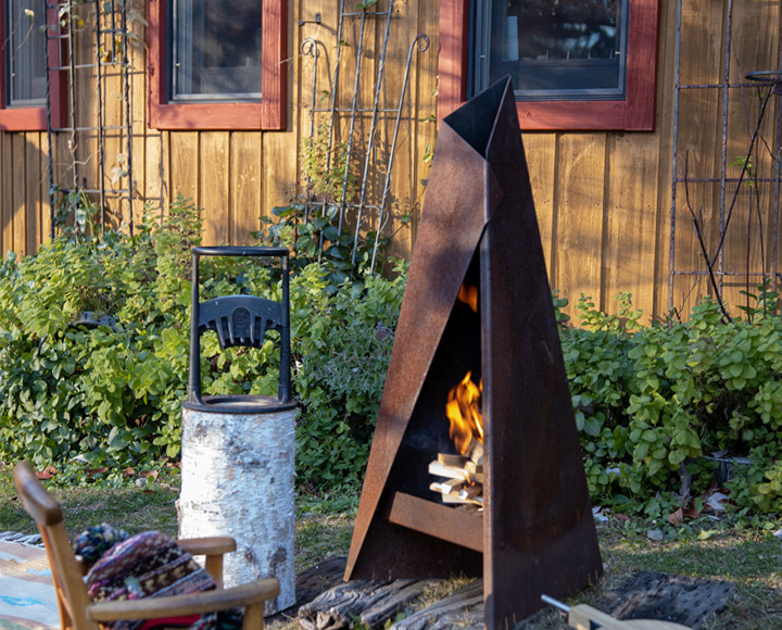 据置型薪割り機「キンドリングクラッカー」