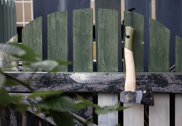 「ブランディ キャンプハチェット」