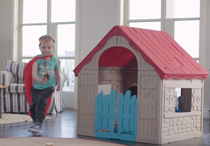 「ケター ワンダーフォールド プレイハウス（WONDERFOLD PLAYHOUSE）」