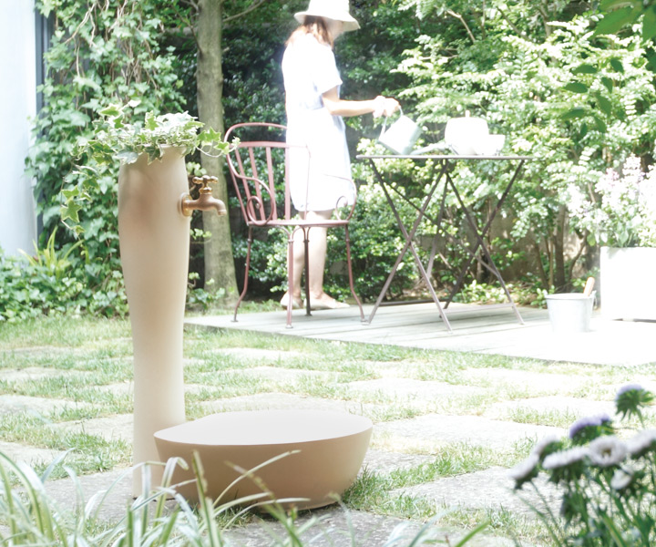 「TC立水栓 ポッシュ 蛇口2個付き」