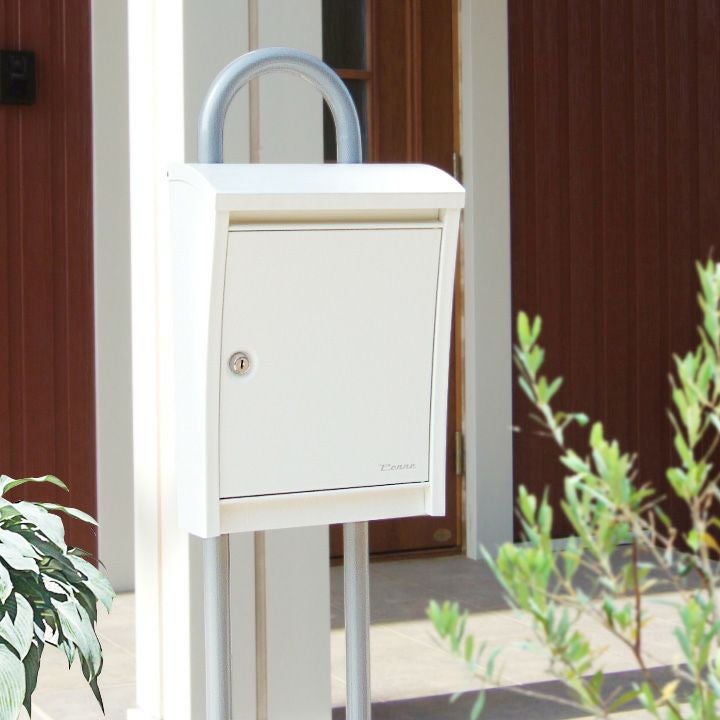 在庫限りで廃番】壁掛け ポスト 「メイファ ME-FA製郵便ポスト