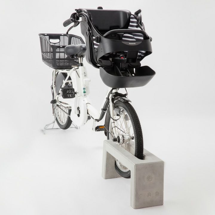 コンクリート製自転車スタンド Coco 片面1台用 アンカーピン付き