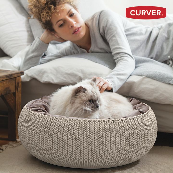 樹脂製ペット用ベッド「カーバー （CURVER） ニット コージー ペット用